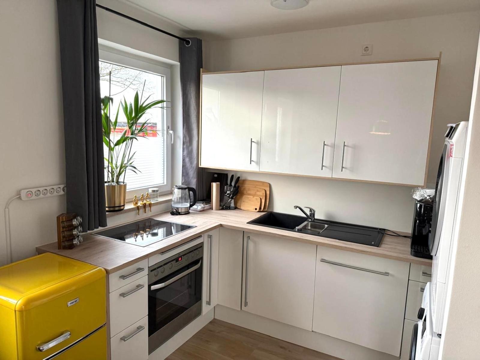 Yay - 65M2 Apartment Am Bahnhof - Smart Tv - Internet - Kaffee - Waschmaschine - Trockner Muehldorf am Inn Ngoại thất bức ảnh